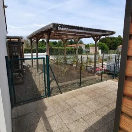 Maison Angles , 4 pièces, 6 personnes - FR-1-357-267 Hébergement de vacances *
